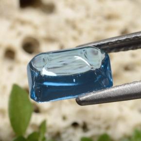Topázio azul natural 1,80ct, corte esmeralda, transparente