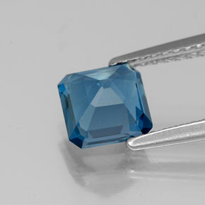 Topázio azul natural 1,43ct, corte esmeralda, VS