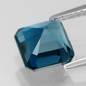 Topázio azul natural 2,49ct, corte esmeralda, VVS-VS