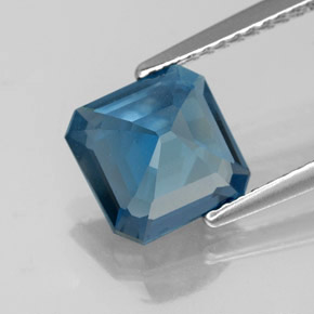 Topázio azul natural 2,62ct, corte esmeralda, VS