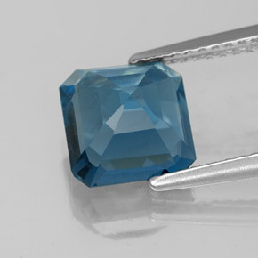 Topázio azul natural 2,68ct, corte esmeralda, VVS