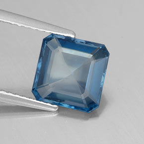 Topázio azul natural 2,72ct, corte esmeralda, VS