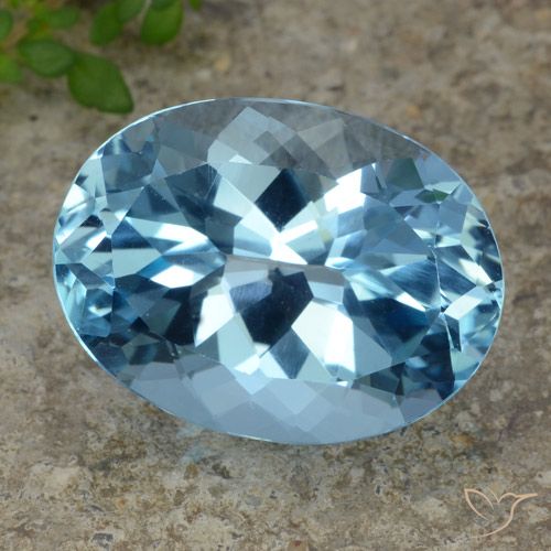 23.15ct Natural Azul Suíço Topázio, oval, VVS-VS