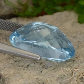 Topázio Azul Suíço Natural 22.93ct, oval, VVS-VS