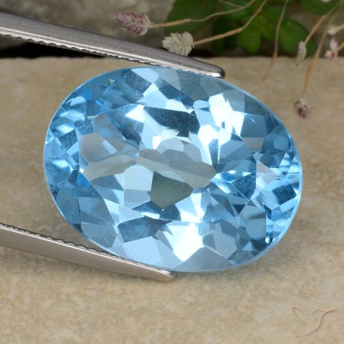 21.97ct Natural Céu azul Topázio, oval, VVS-VS