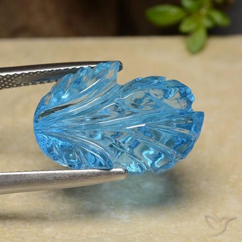 Topázio azul natural 17,03ct, forma extravagante, transparente