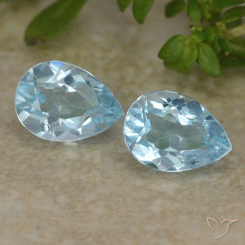 1.65ctw Natural Céu azul Topázio, Formato de pêra, VVS-VS