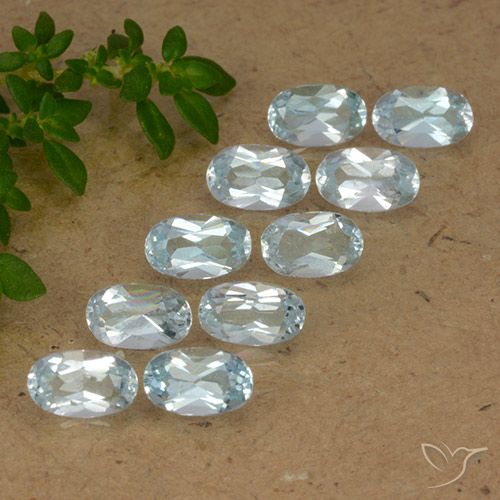 3.03ctw Natural Céu azul Topázio, oval, VS