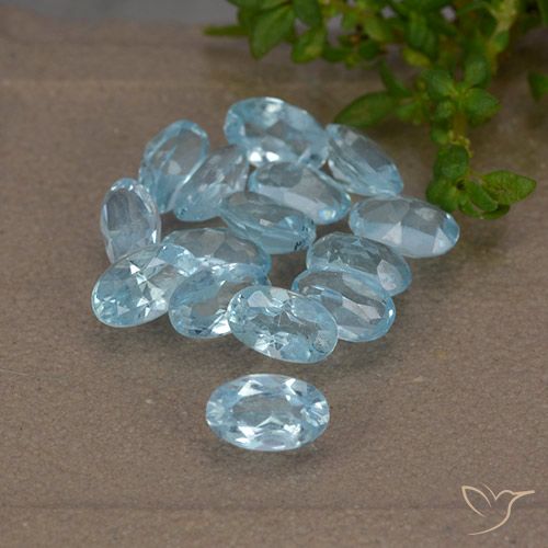 4.16ctw Natural Céu azul Topázio, oval, VS