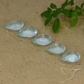 Pedras preciosas de Topázio Céu azul natural de 4.06 ct, Formato de pêra, VVS-VS