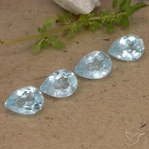 Pedras preciosas de Topázio Céu azul natural de 3.49 ct, Formato de pêra, VVS-VS
