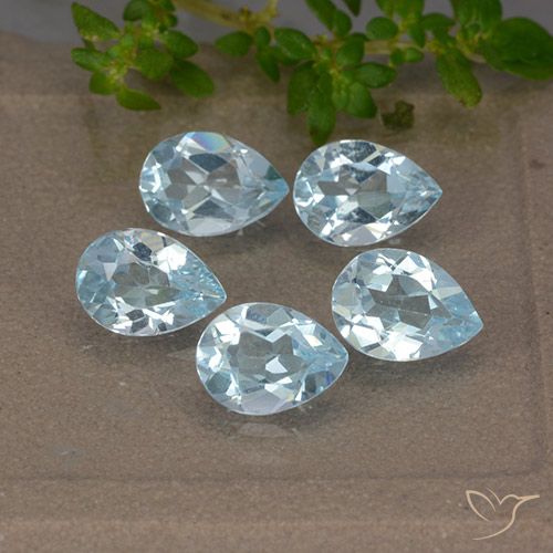 3.75ctw Natural Céu azul Topázio, Formato de pêra, VVS-VS