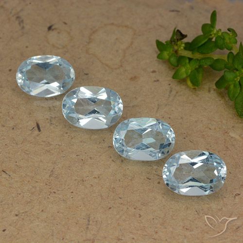 3.72ctw Natural Céu azul Topázio, oval, VVS-VS