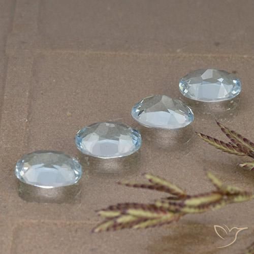 Pedras preciosas de Topázio Céu azul natural de 4.01 ct, oval, VVS-VS