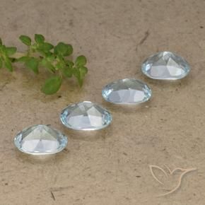Pedras preciosas de Topázio Céu azul natural de 3.78 ct, oval, VVS-VS