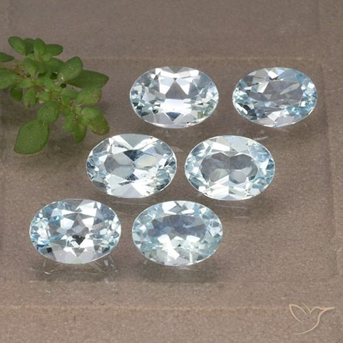 5.84ctw Natural Céu azul Topázio, oval, VVS-VS