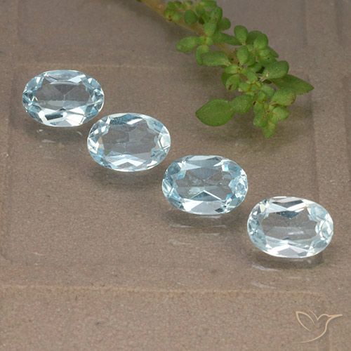 3.61ctw Natural Céu azul Topázio, oval, VVS-VS