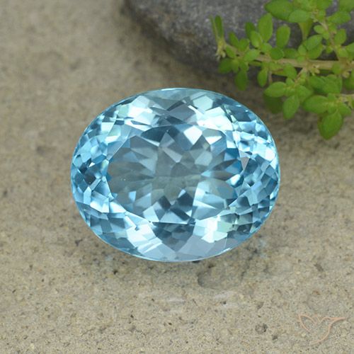 33.77ct Natural Azul Suíço Topázio, oval, VVS-VS