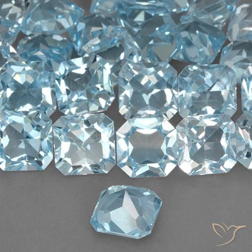 Topázio Céu azul Natural 3.04ct, Corte Octógono / Esmeralda, VVS-VS