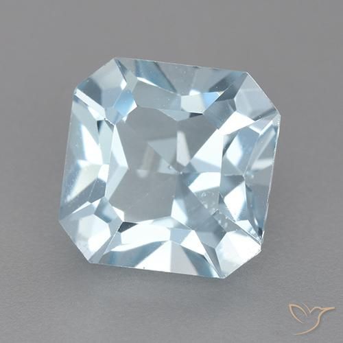 Topázio Céu azul Natural 2.93ct, Corte Octógono / Esmeralda, VVS-VS