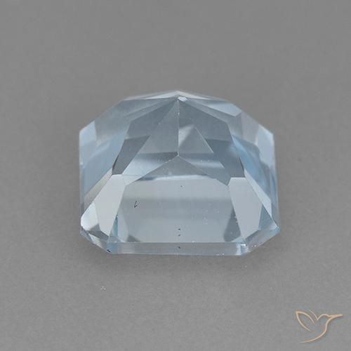 Topázio Céu azul Natural 3.10ct, Corte Octógono / Esmeralda, VVS