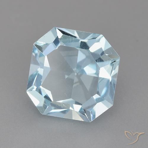 Topázio Céu azul Natural 3.94ct, Corte Octógono / Esmeralda, VVS-VS