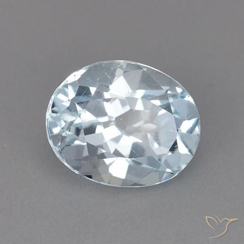 Topázio Céu azul Natural 2.40ct, oval, VVS-VS