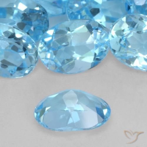 Topázio Azul Suíço Natural 0.99ct, oval, VVS-VS