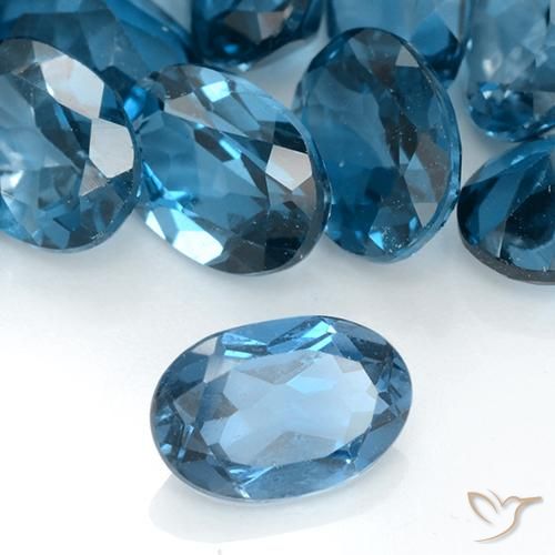 Topázio Londres Azul Natural 0.91ct, oval, VVS-VS