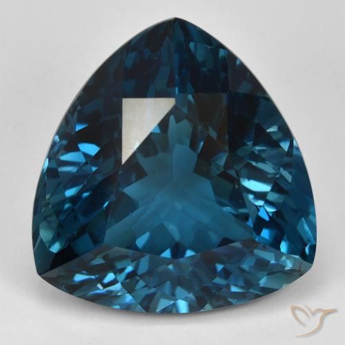 Topázio azul londrino solto de 60,01 quilates, corte de trilhões de 24,4 x 23,7 mm do Brasil, Photo A