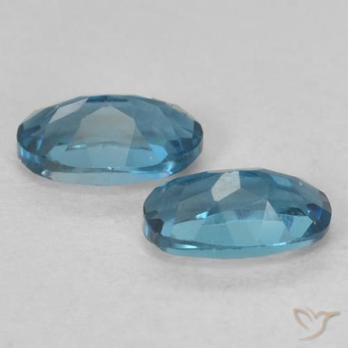 Pedras preciosas de Topázio Londres Azul natural de 0.63 ct, oval, VVS