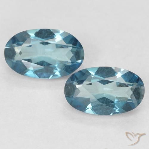 0.59ctw Natural Londres Azul Topázio, oval, VVS-VS