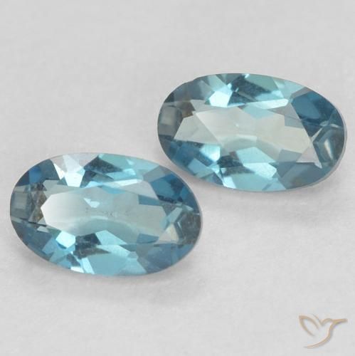 Pedras preciosas de Topázio Londres Azul natural de 0.59 ct, oval, VVS-VS