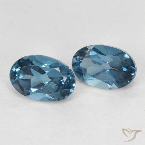 Pedras preciosas de Topázio Londres Azul natural de 1.38 ct, oval, VVS