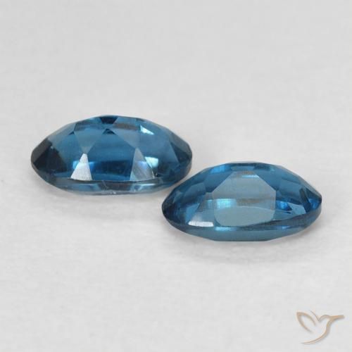 Pedras preciosas de Topázio Londres Azul natural de 0.64 ct, oval, VVS