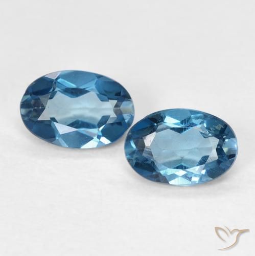 1.05ctw Natural Londres Azul Topázio, oval, VVS