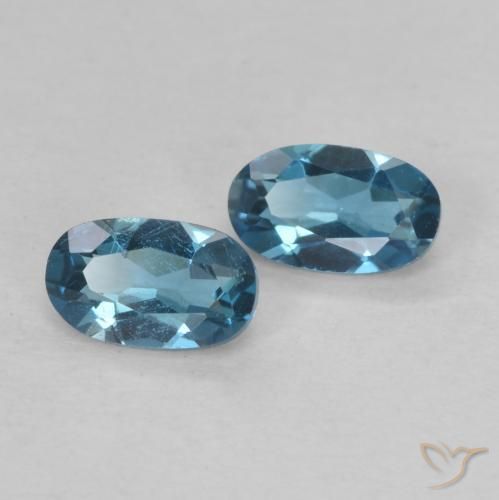 Pedras preciosas de Topázio Londres Azul natural de 0.57 ct, oval, VVS-VS