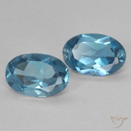 Pedras preciosas de Topázio Londres Azul natural de 0.99 ct, oval, VVS-VS