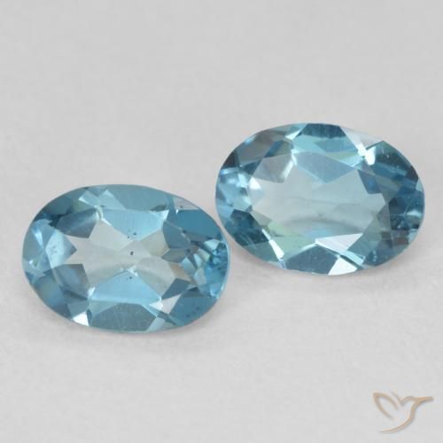 Pedras preciosas de Topázio Londres Azul natural de 1.76 ct, oval, VS