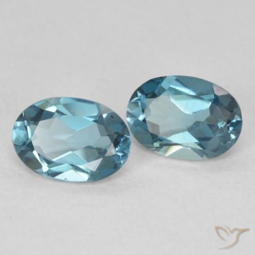 Pedras preciosas de Topázio Londres Azul natural de 1.79 ct, oval, VS
