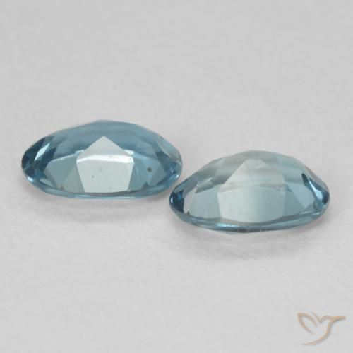 Pedras preciosas de Topázio Londres Azul natural de 1.79 ct, oval, VS
