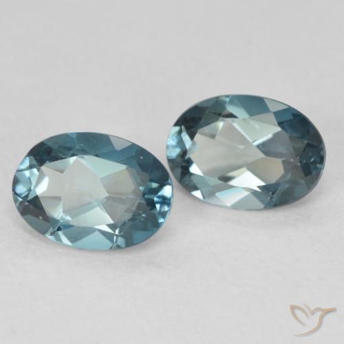 Pedras preciosas de Topázio Londres Azul natural de 1.99 ct, oval, VS