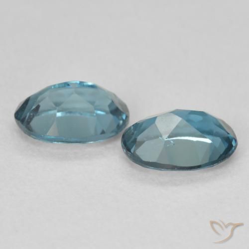 Pedras preciosas de Topázio Londres Azul natural de 1.99 ct, oval, VS