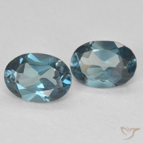 Pedras preciosas de Topázio Londres Azul natural de 2.07 ct, oval, VS