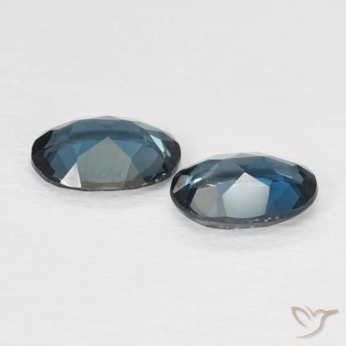 Pedras preciosas de Topázio Londres Azul natural de 1.68 ct, oval, VVS