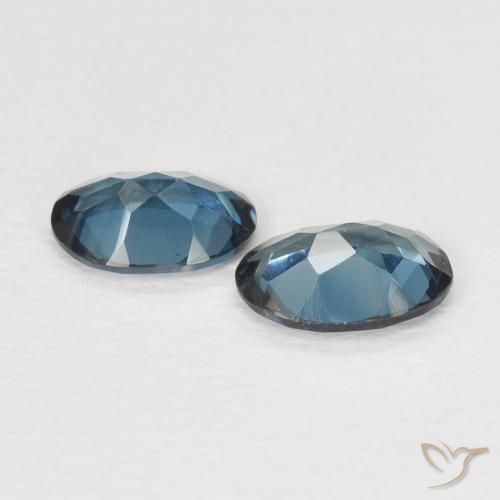 Pedras preciosas de Topázio Londres Azul natural de 1.44 ct, oval, VVS