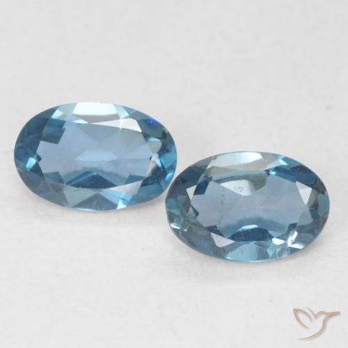 0.92ctw Natural Londres Azul Topázio, oval, VS