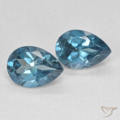 Pedras preciosas de Topázio Londres Azul natural de 1.76 ct, Formato de pêra, VS