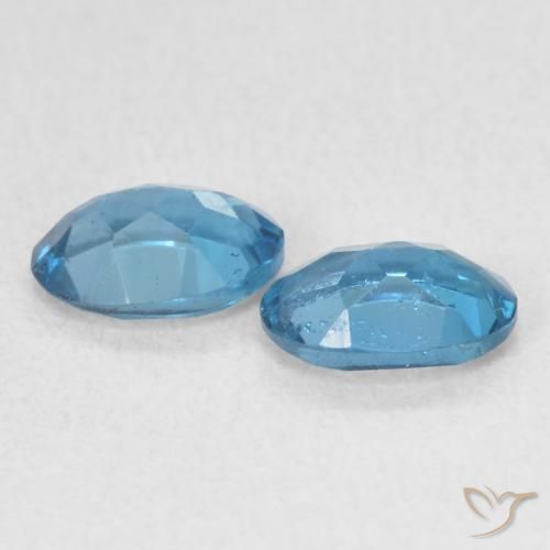 Pedras preciosas de Topázio Londres Azul natural de 1.15 ct, oval, VS