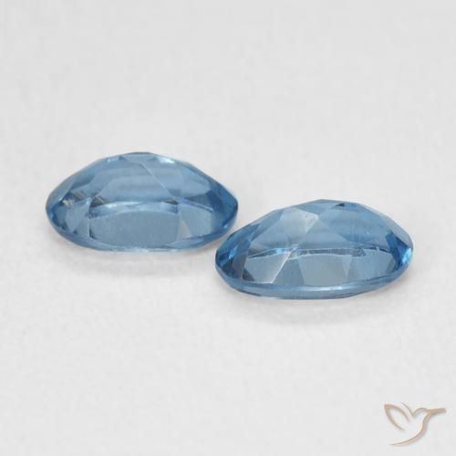 Pedras preciosas de Topázio Londres Azul natural de 1.07 ct, oval, VS